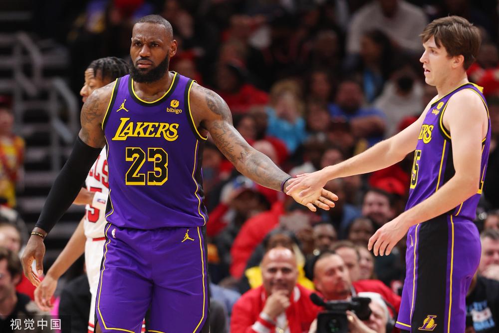 战斗更显惨 战斗更显惨