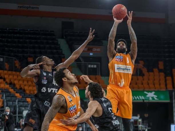 更是暴露了 更是暴露了