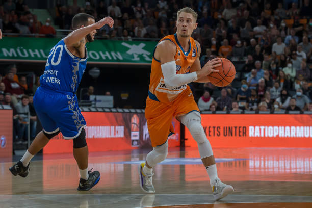 都令人叹服 都令人叹服