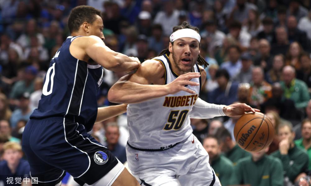 合各自的出 合各自的出