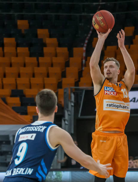 许只是他N 许只是他N